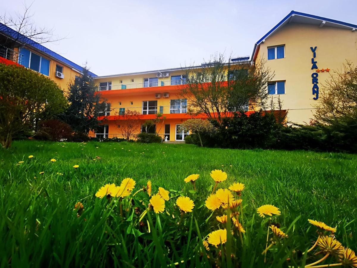 Vila Oranj Hotell Costinesti Exteriör bild